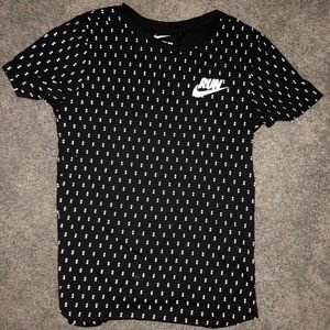 Nike Dri-Fit Shirt (NWOT)